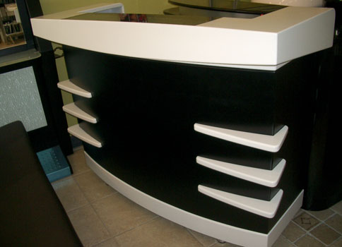 R9 - Reception Desk Front